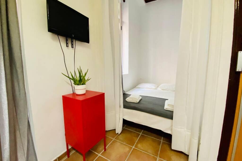 Acogedor Loft En Centro Historico Apartman Valencia Kültér fotó