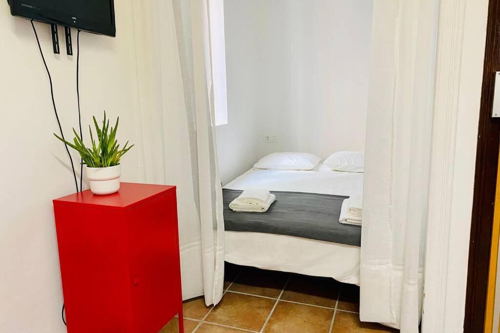Acogedor Loft En Centro Historico Apartman Valencia Kültér fotó