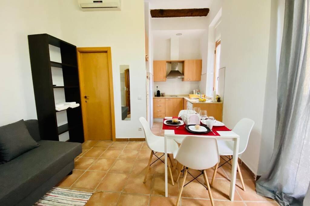 Acogedor Loft En Centro Historico Apartman Valencia Kültér fotó